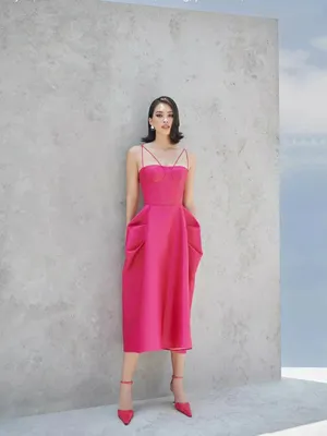 Đầm xòe dáng dài cúp ngực phối dây chéo tùng phồng