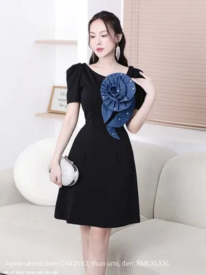 Đầm chữ A kết hoa jean trước ngực