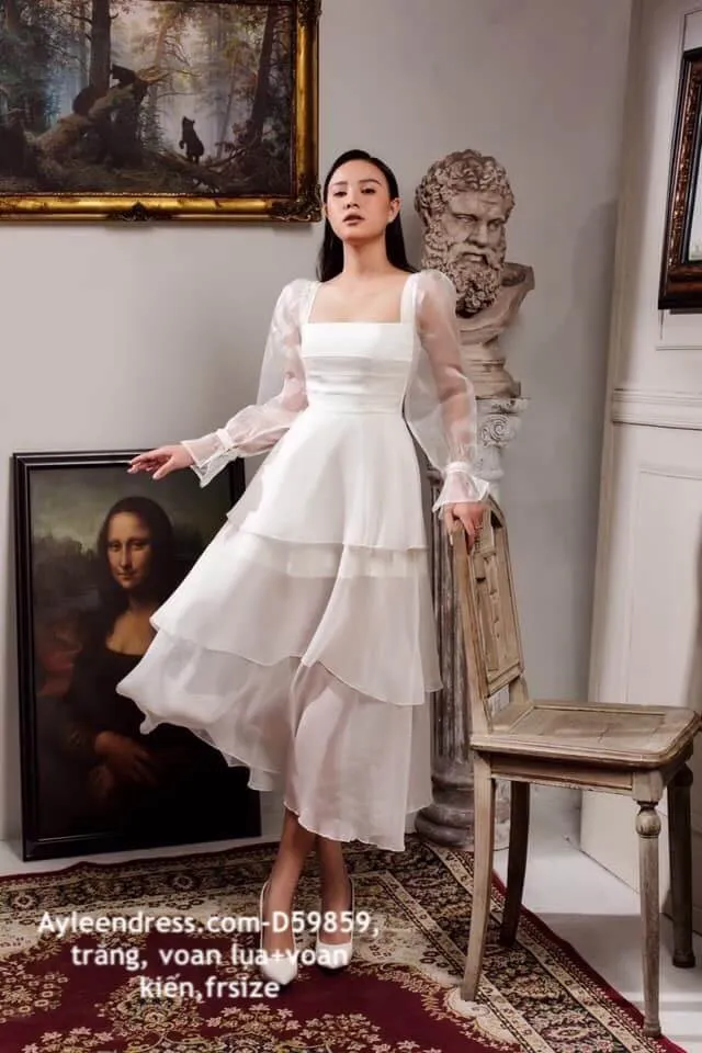Váy trắng cổ vuông phối eo đính kết – CANAN Couture