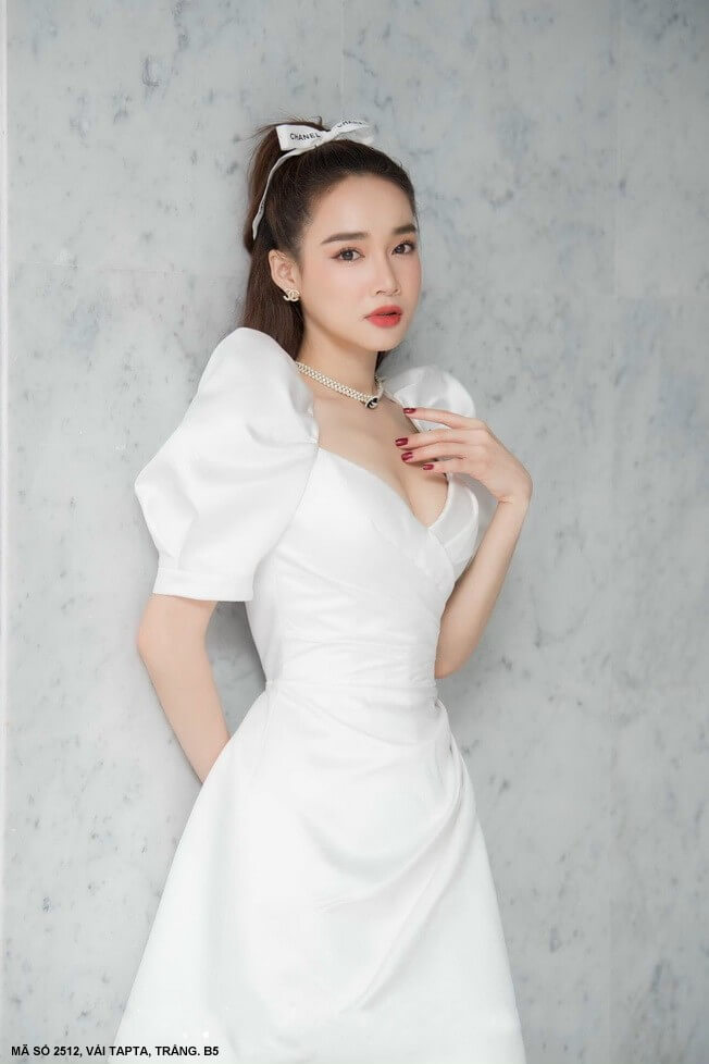 Tips mặc váy chữ A cho người béo tự tin “hack” dáng Tips mặc váy chữ A cho người béo tự tin “hack” dáng