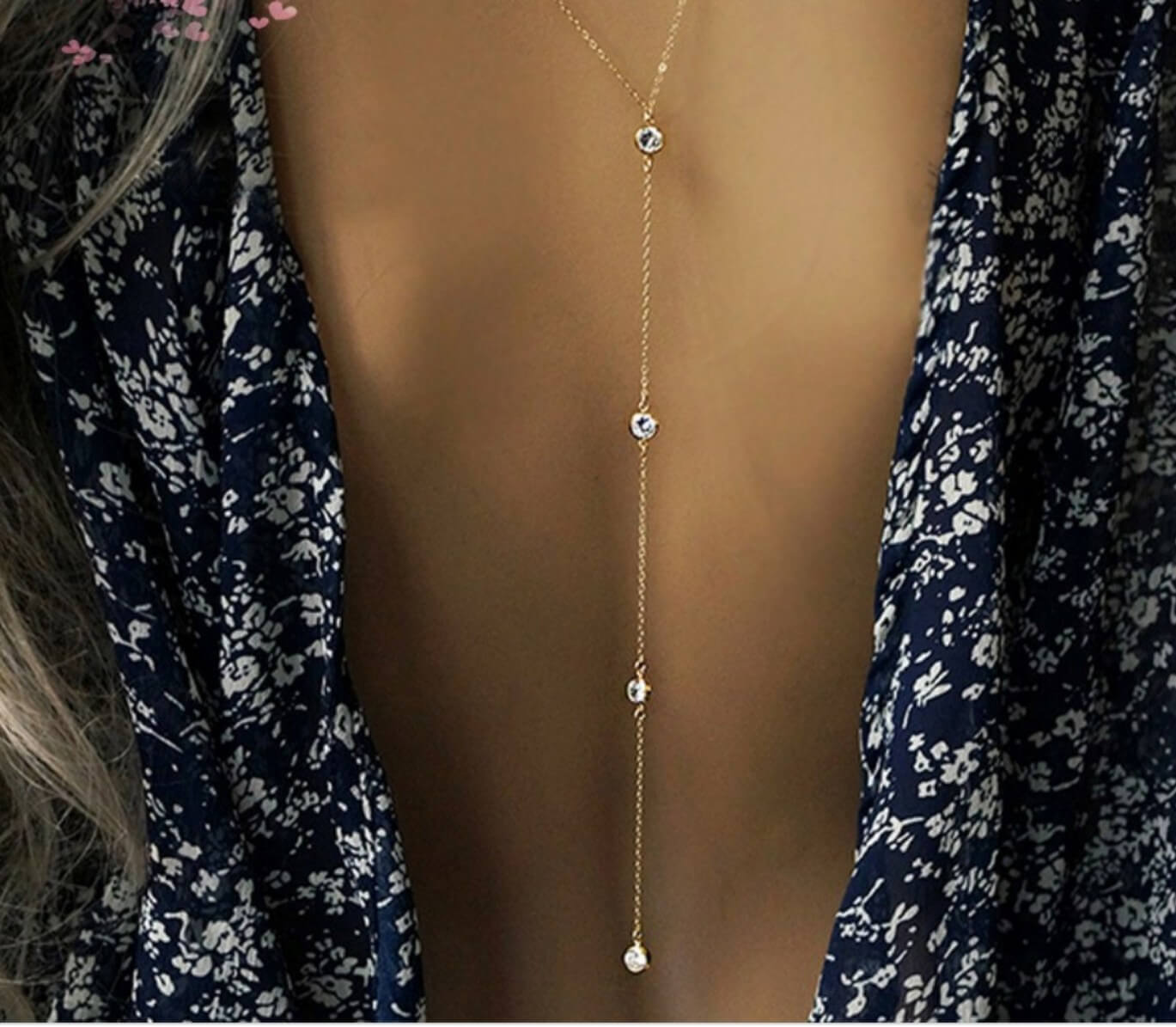 5 Bí quyết để diện đầm hở lưng gợi cảm và tinh tế 5 Bí quyết để diện đầm hở lưng gợi cảm và tinh tế