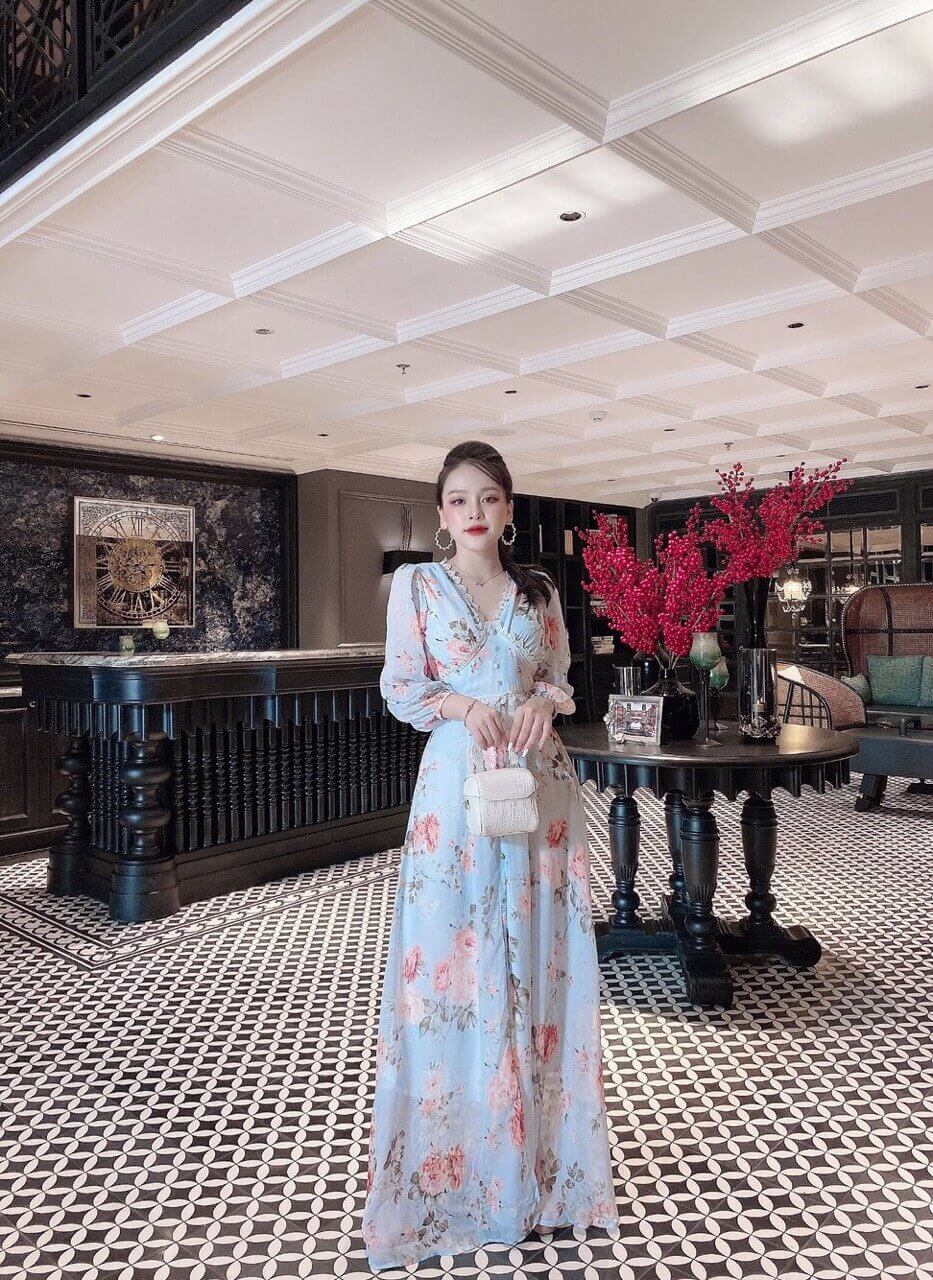 Top 5 mẫu váy họa tiết trẻ trung không sợ già Top 5 mẫu váy họa tiết trẻ trung không sợ già