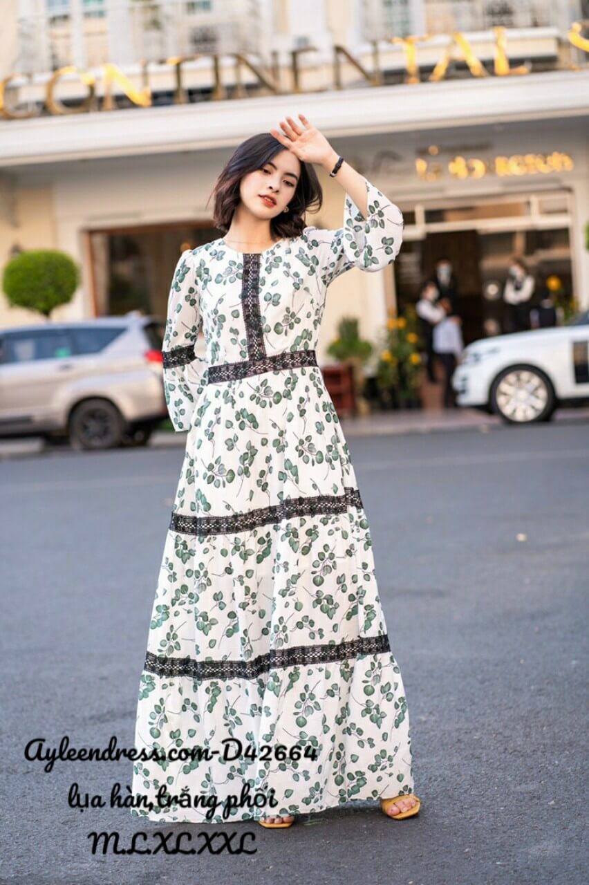 Top 5 mẫu váy họa tiết trẻ trung không sợ già Top 5 mẫu váy họa tiết trẻ trung không sợ già