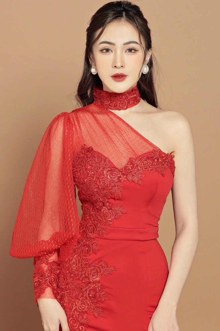 Chọn đầm lệch vai phù hợp với từng dáng người Chọn đầm lệch vai phù hợp với từng dáng người