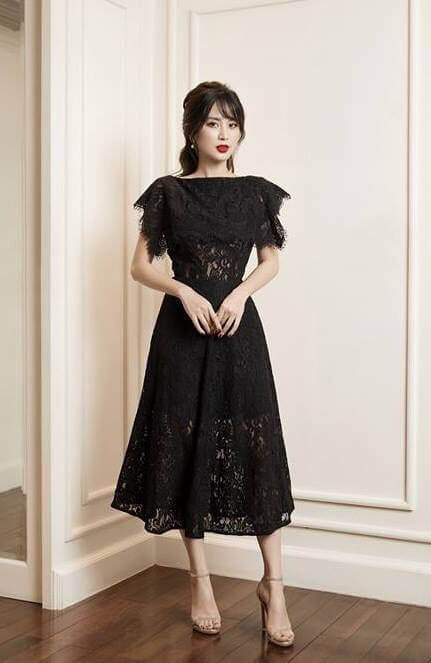 Những kiểu đầm đen sang trọng hot trend 2021 Những kiểu đầm đen sang trọng hot trend 2021