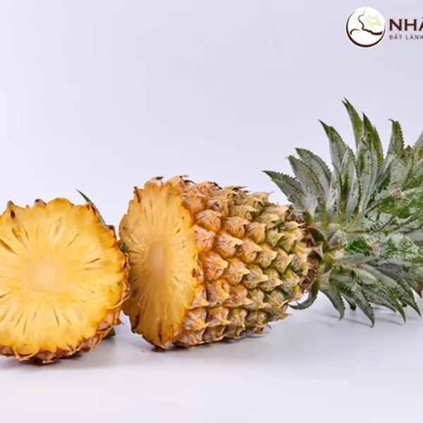 Thơm/ Dứa Nhất Điền