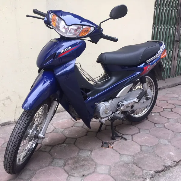 Dán keo xe Future 2012 - 2018