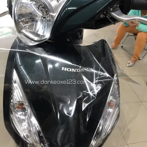 Dán keo xe Vision cũ 2019 - 2020