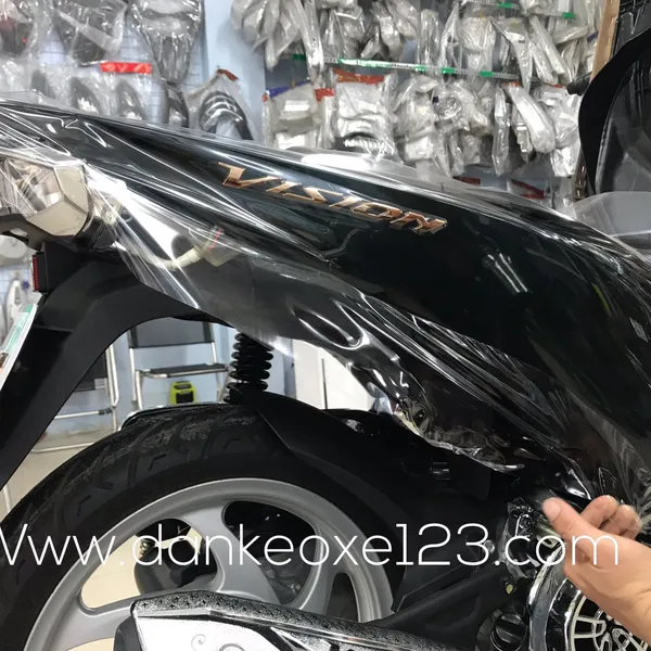 Dán keo xe Vision cũ 2019 - 2020