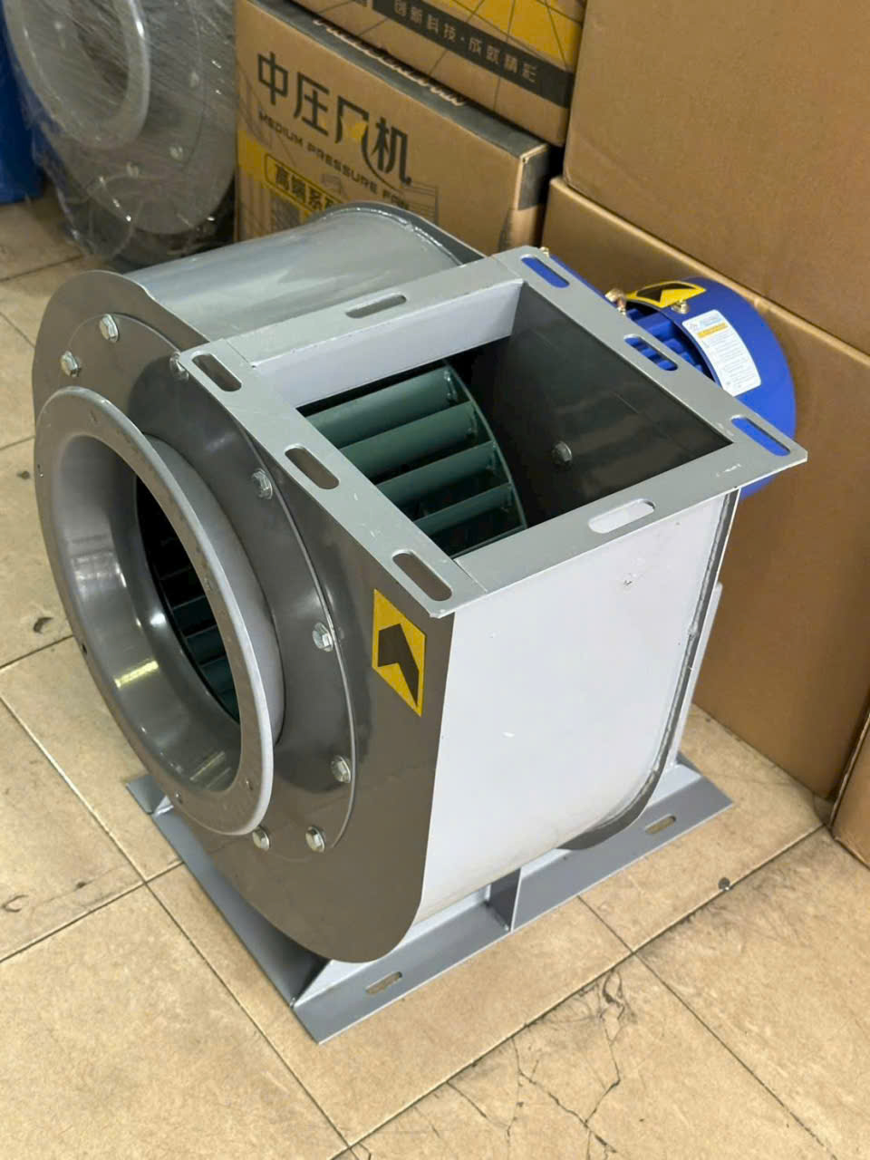 QUẠT HÚT LY TÂM 1HP-4P QUẠT HÚT LY TÂM 1HP-4P