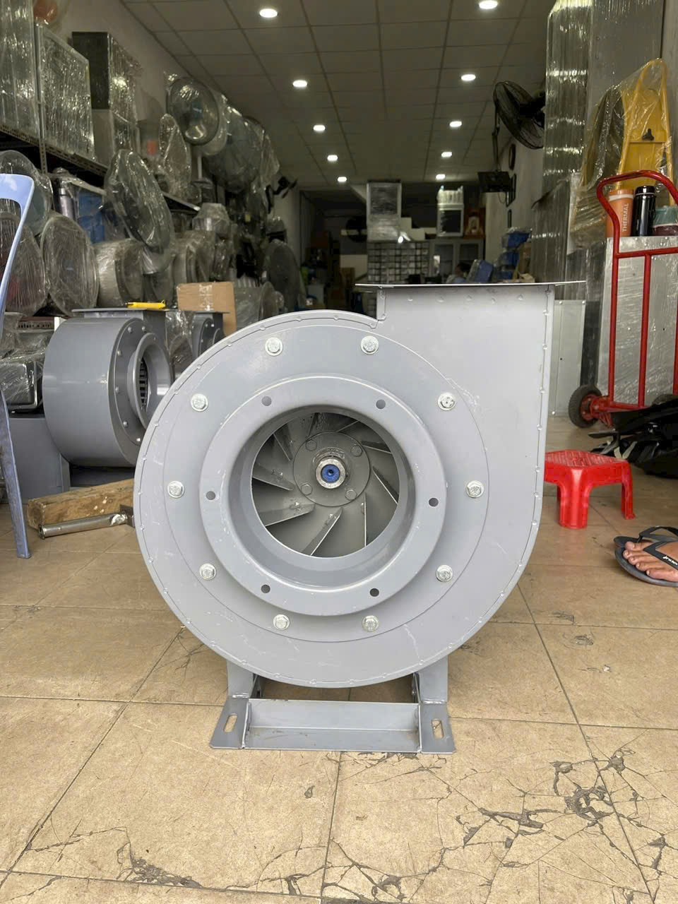 quat-hut-ly-tam-1 quat-hut-ly-tam-1