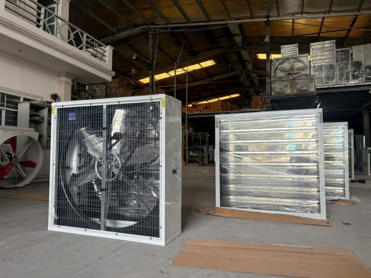 QUẠT HÚT VUÔNG1380 QUẠT HÚT VUÔNG1380