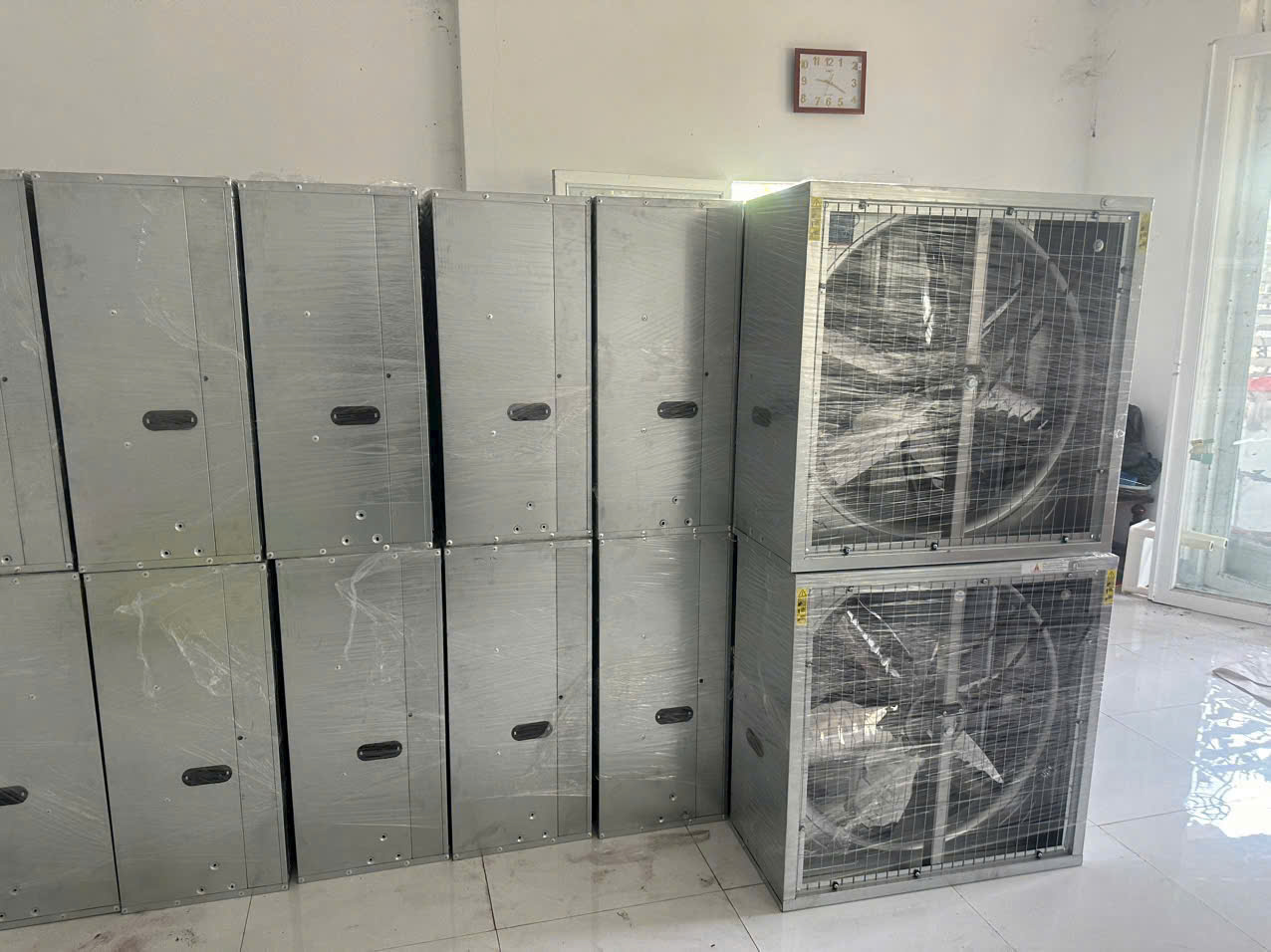 quat-hut-vuong-cong-nghiep-a quat-hut-vuong-cong-nghiep-a