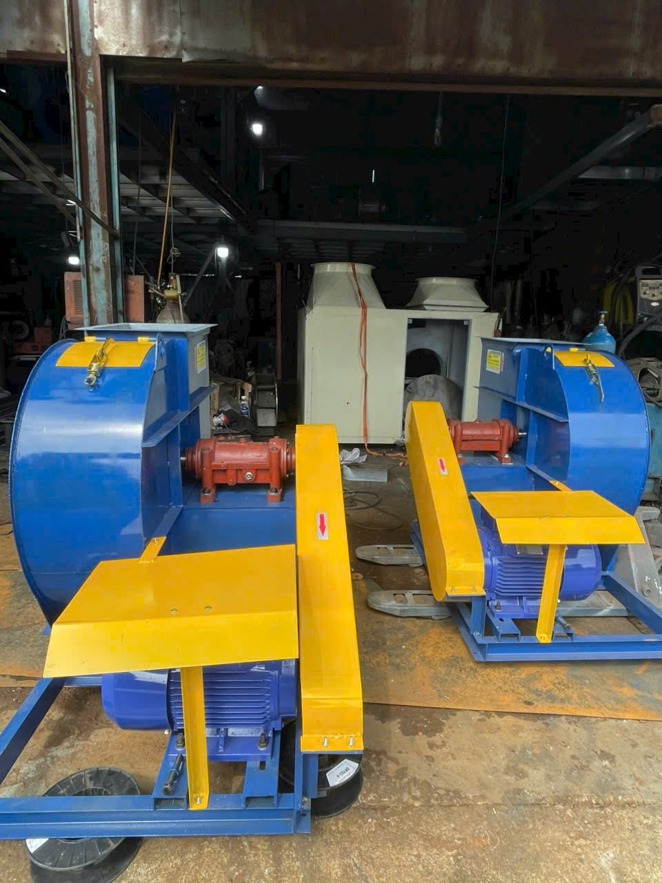 quat-hut-ly-tam-cong-suat-lon-a quat-hut-ly-tam-cong-suat-lon-a