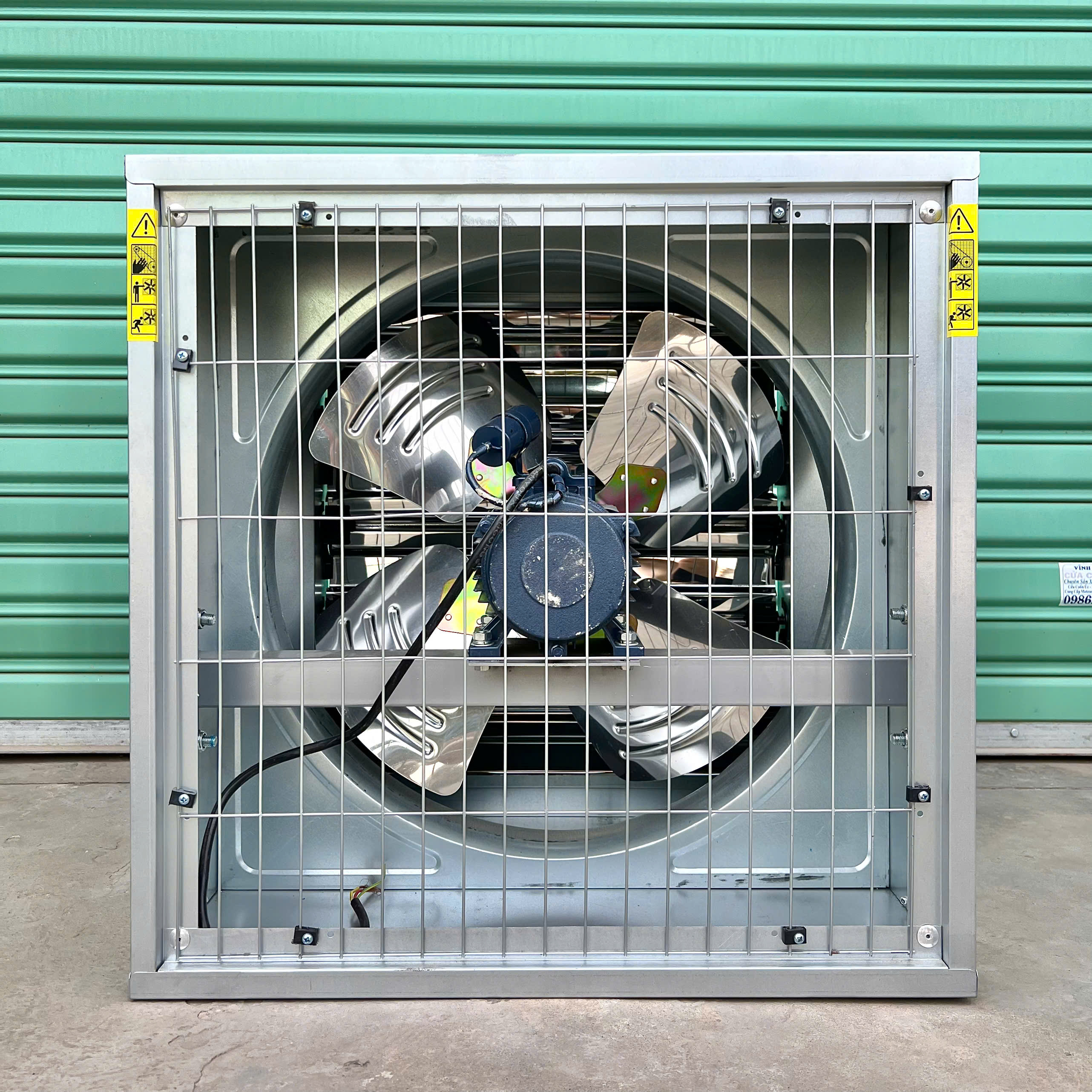 QUẠT HÚT VUÔNG 600x600 3pha QUẠT HÚT VUÔNG 600x600 3pha