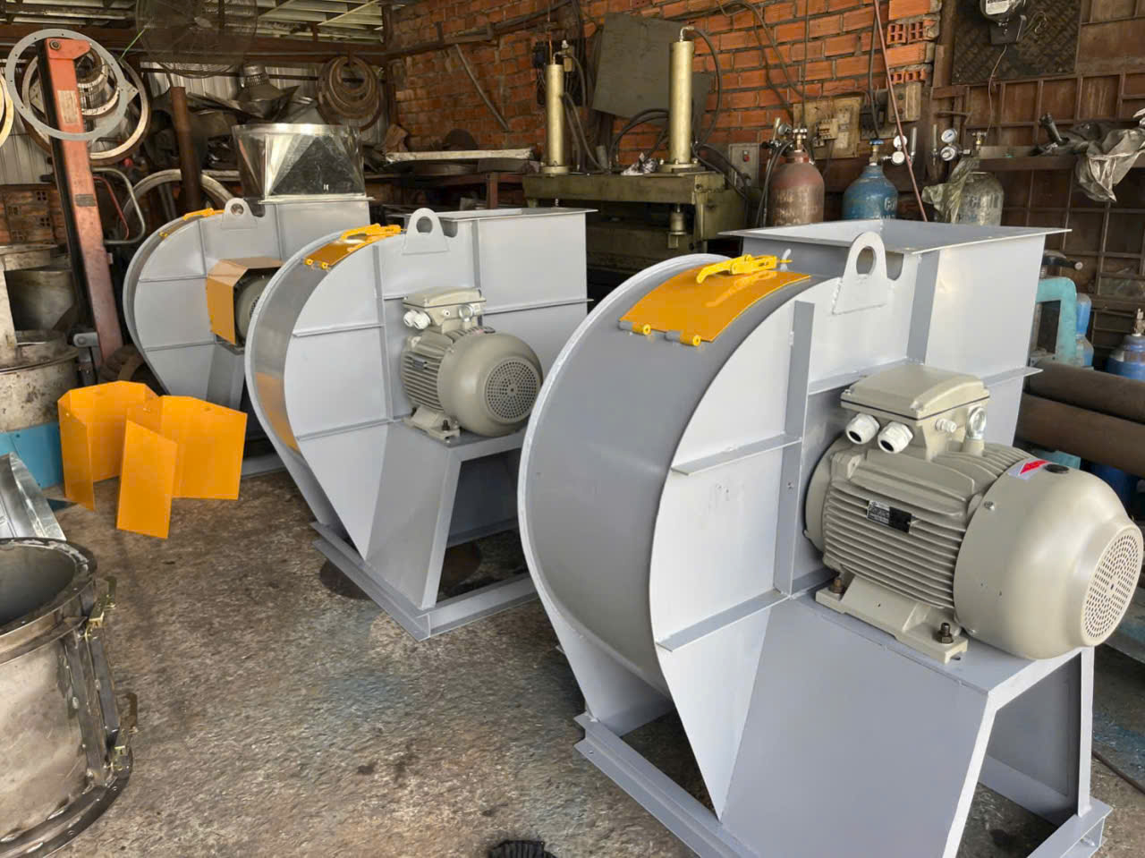 QUẠT HÚT LY TÂM 15HP QUẠT HÚT LY TÂM 15HP