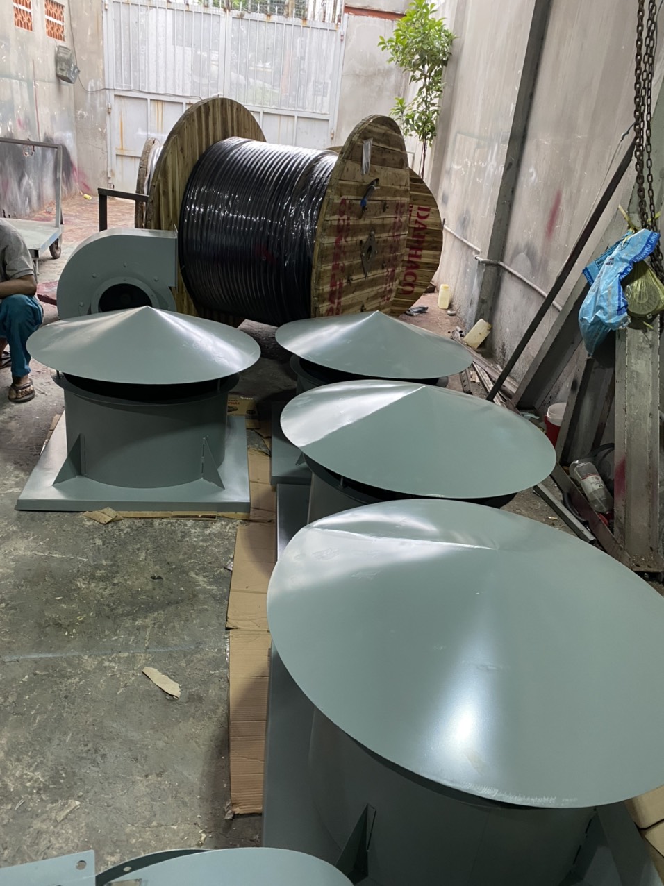 xưởng sản xuất quạt hút mái nhà xưởng xưởng sản xuất quạt hút mái nhà xưởng