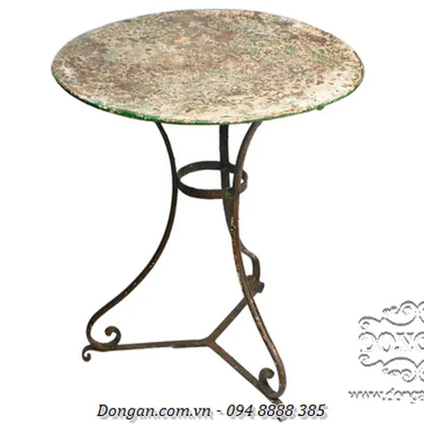 French Metal Garden Table