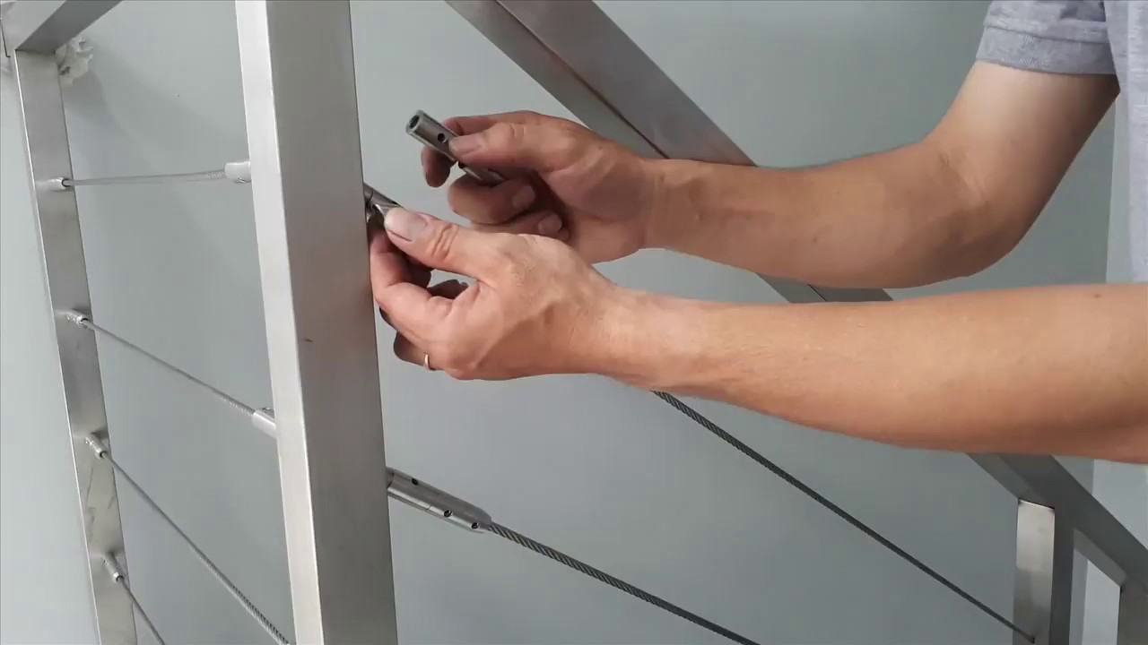 Cách sử dụng dây cáp tăng đơ