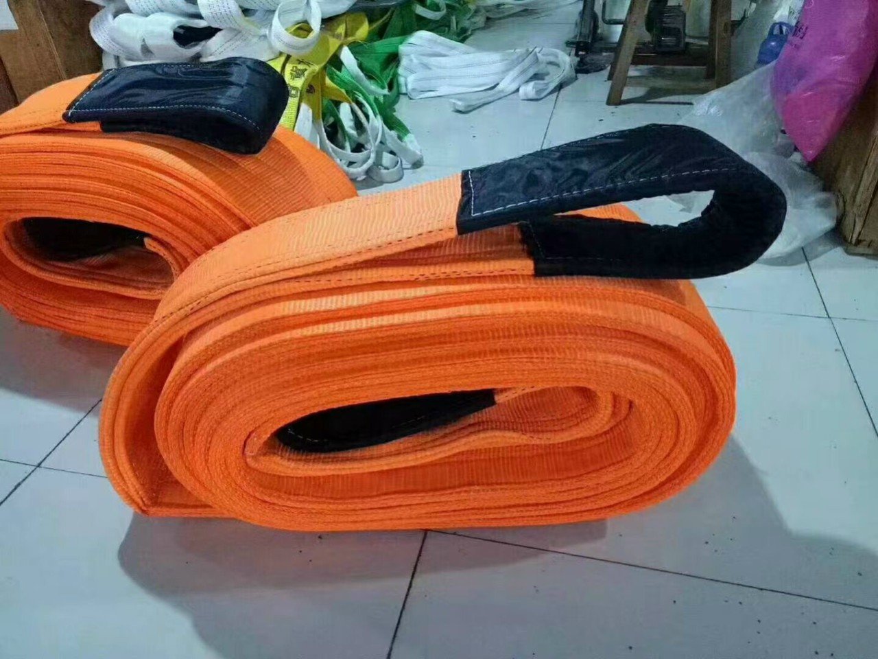 Dây đai cẩu hàng giá rẻ ở Bình Dương Dây đai cẩu hàng giá rẻ ở Bình Dương