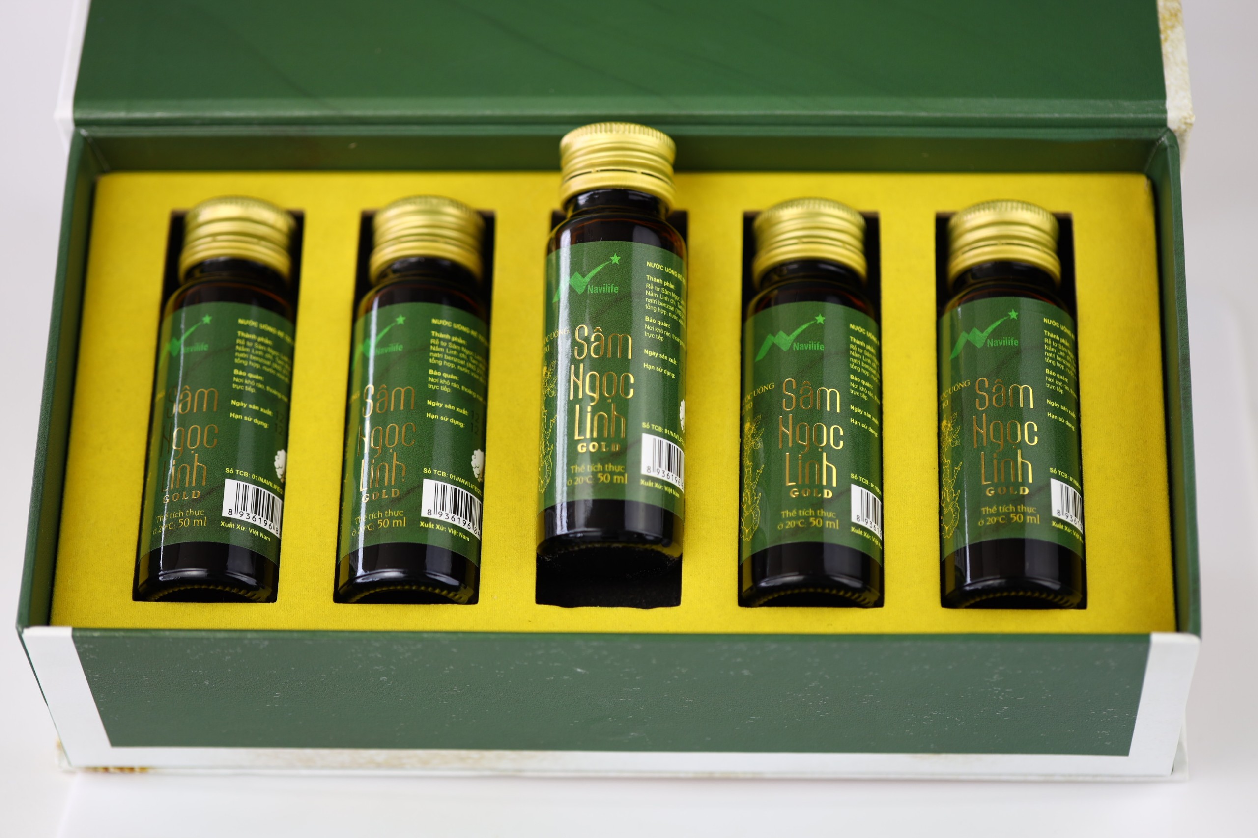 Những lưu ý quan trọng khi sử dụng nước uống rễ tơ Sâm Ngọc Linh Những lưu ý quan trọng khi sử dụng nước uống rễ tơ Sâm Ngọc Linh