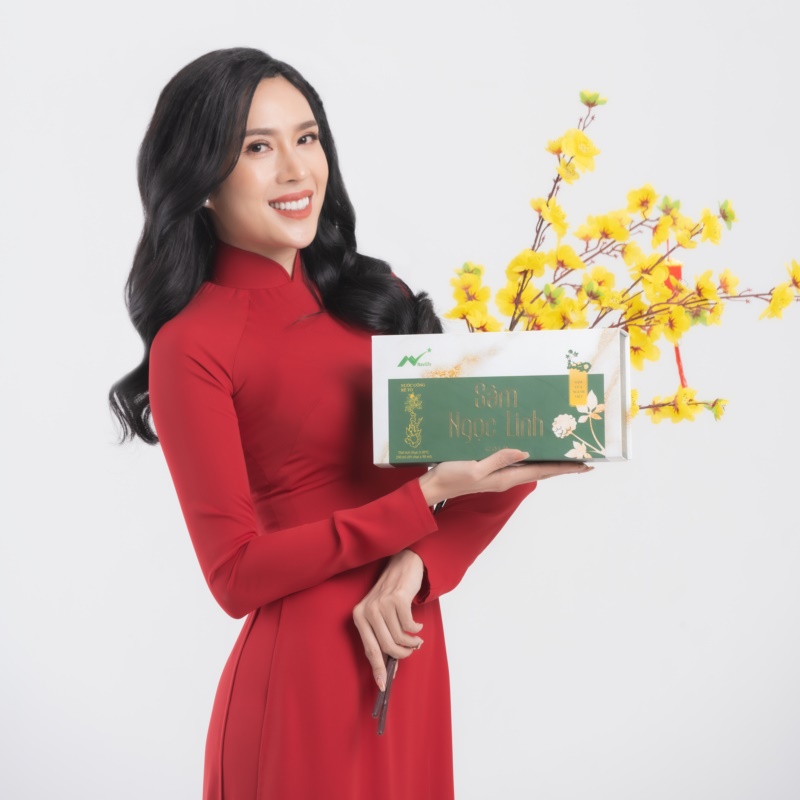 Nước uống rễ tơ Sâm Ngọc Linh Navilife giúp bồi bổ cơ thể, tăng cường sinh lực, chống stress và phòng ngừa ung thư Nước uống rễ tơ Sâm Ngọc Linh Navilife giúp bồi bổ cơ thể, tăng cường sinh lực, chống stress và phòng ngừa ung thư