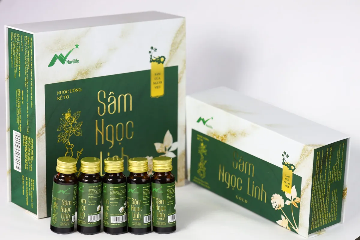 Nước uống Rễ tơ Sâm Ngọc Linh Gold - Hộp 5 chai thủy tinh cao cấp