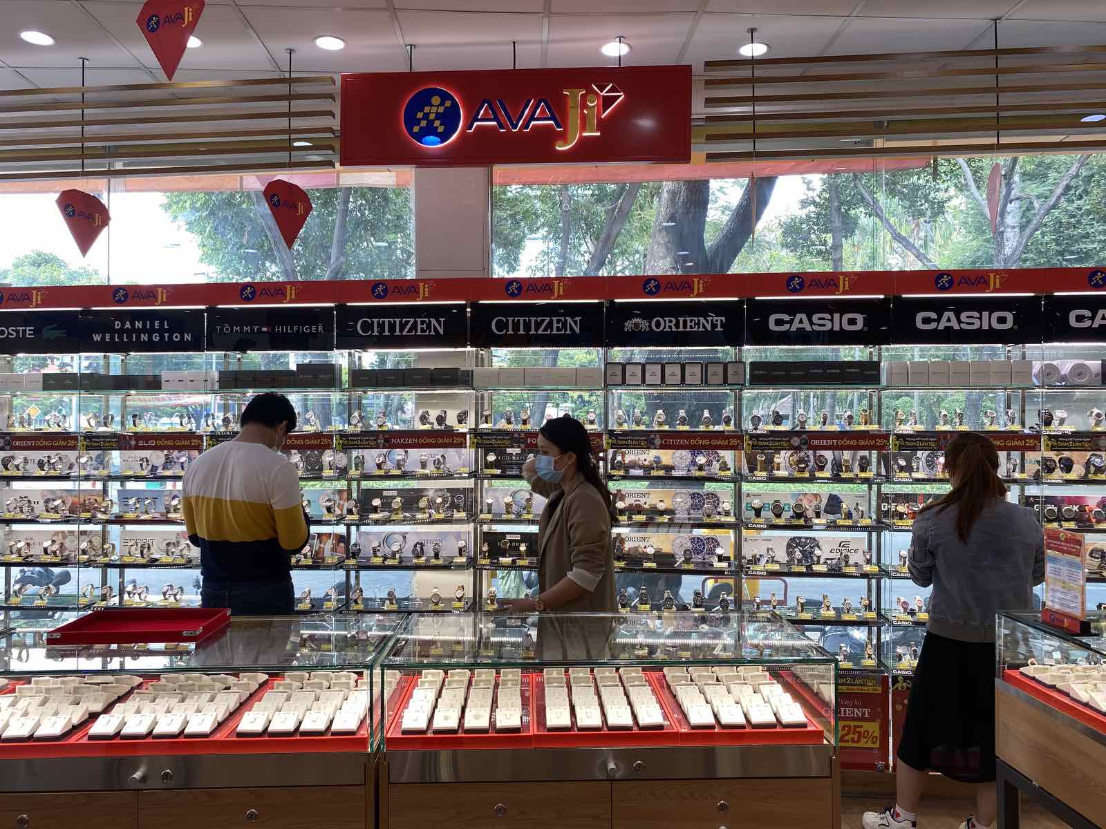 AVA thế giới di động