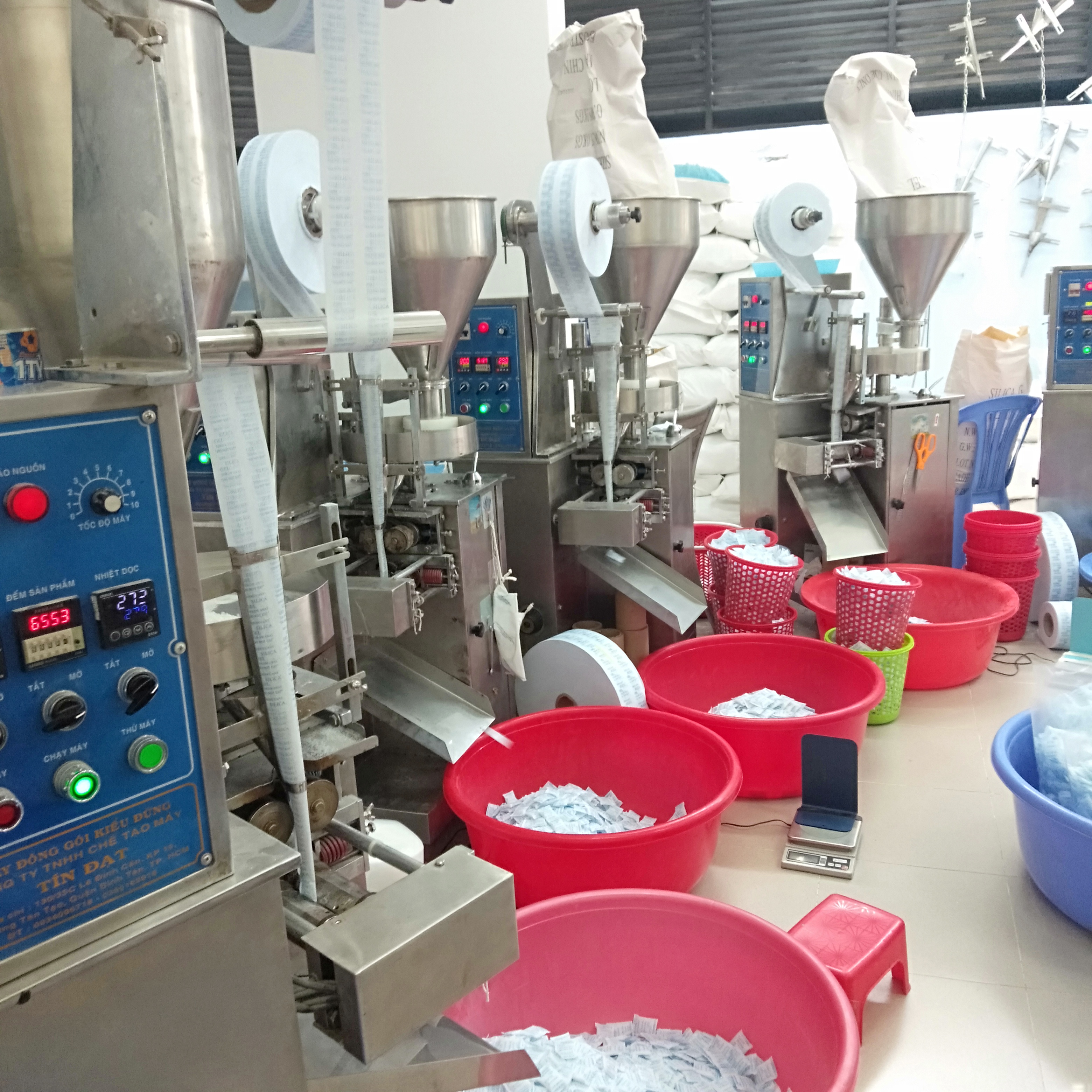 BÁN HẠT CHỐNG ẨM BẢO QUẢN CHO QUẢN CHO LƯƠNG THỰC THỰC PHẨM CHẤT LƯỢNG