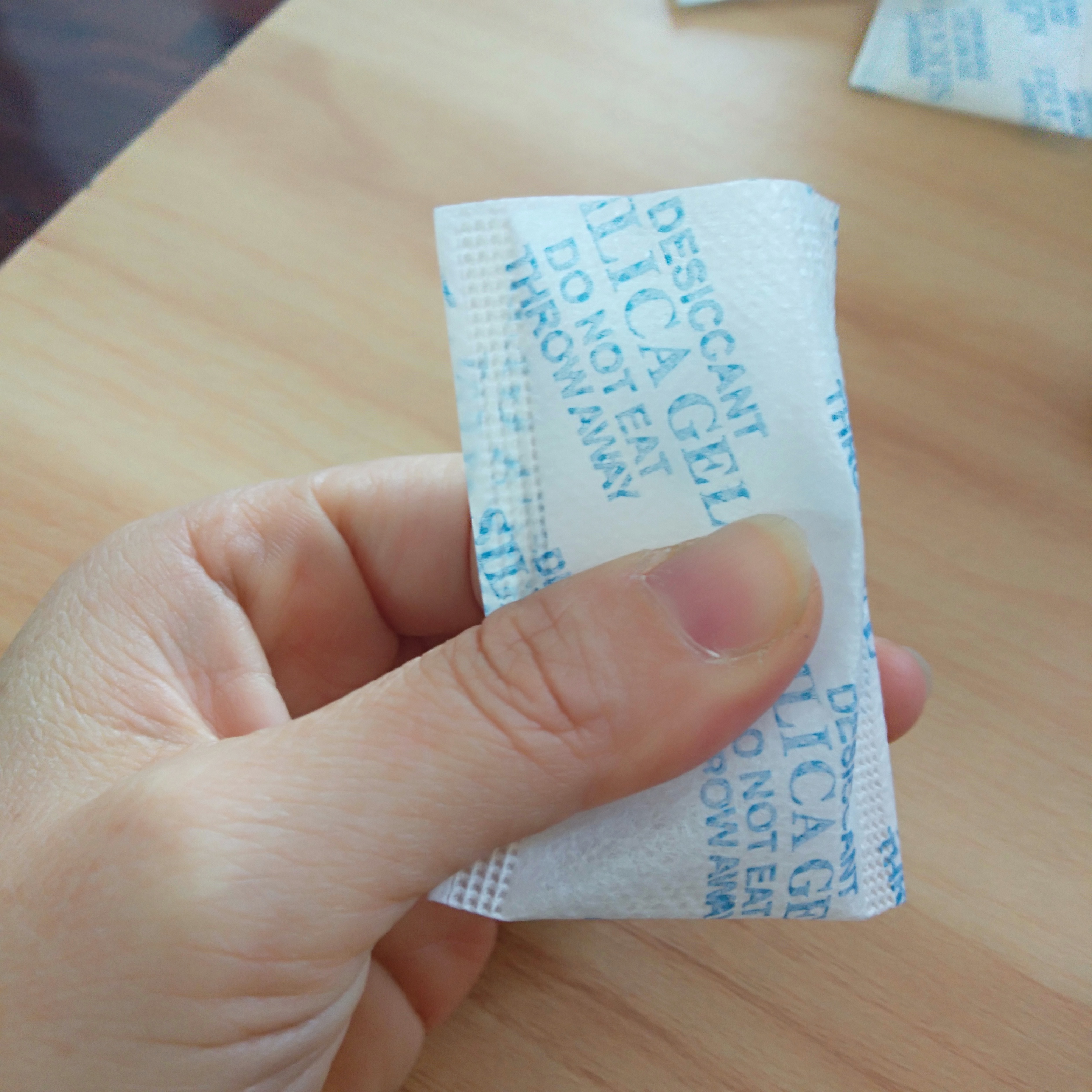 Túi vải không dệt - túi vải chứa thuốc hun trùng