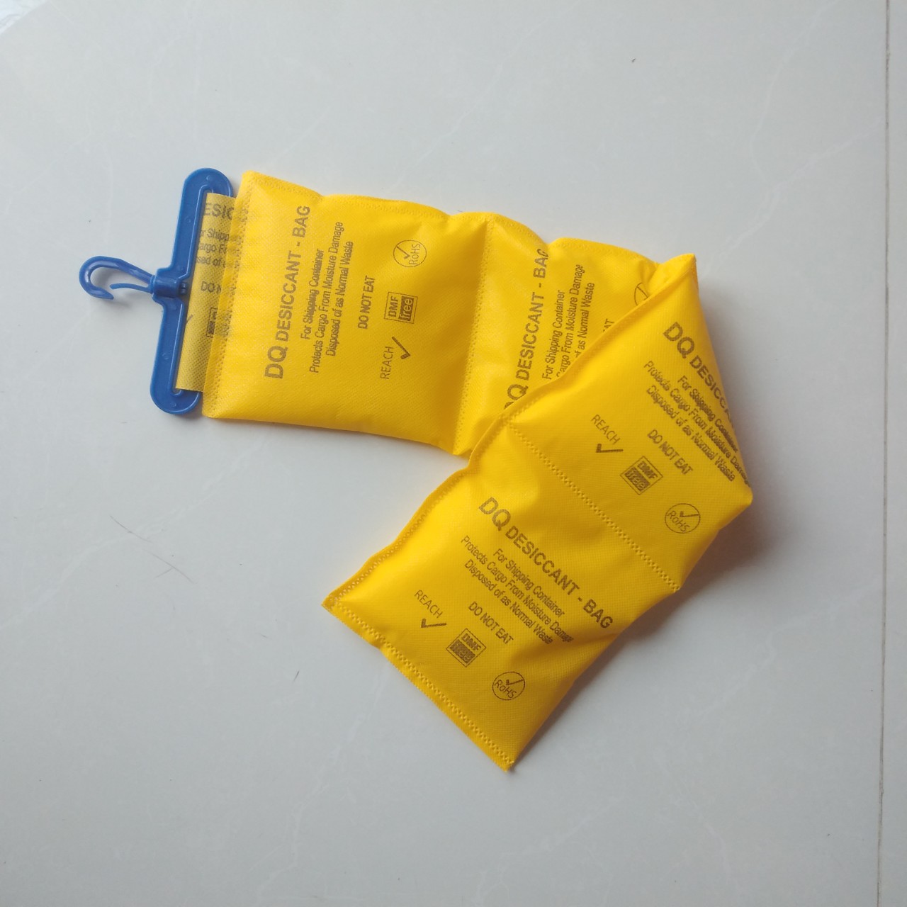 Dây treo chống ẩm Silica gel hút ẩm 0.1kg, 0.5kg, 1kg, 1.5kg