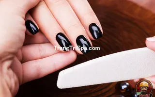 Mẫu Trang Trí Tiệm Nails Bằng Tranh Treo Tường, Dán Tường Và Dán Kính Với Màu Sắc Vô Cùng Ấn Tượng, Nổi Bật 