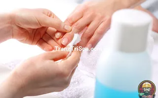 Mẫu Trang Trí Tiệm Nails Bằng Tranh Treo Tường, Dán Tường Và Dán Kính Với Màu Sắc Vô Cùng Ấn Tượng, Nổi Bật 