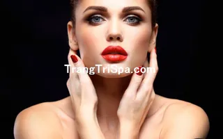 Tổng Hợp Tranh Trang Trí Tiệm Phun - Xăm Môi Thẩm Mỹ Bằng Tranh Treo Tường, Dán Tường Và Dán Kính Thu Hút Thực Khách