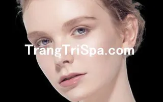 Mẫu Trang Trí Tiệm Trang Điểm Makeup Bằng Tranh Treo Tường, Dán Tường Và Dán Kính Hot Trend Nhất Hiện Nay 