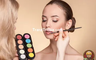 Mẫu Trang Trí Tiệm Trang Điểm Makeup Bằng Tranh Treo Tường, Dán Tường Và Dán Kính Hot Trend Nhất Hiện Nay 
