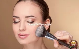 Mẫu Trang Trí Tiệm Trang Điểm Makeup Bằng Tranh Treo Tường, Dán Tường Và Dán Kính Hot Trend Nhất Hiện Nay 