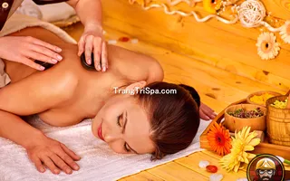 Tranh Dán Tường 3D Các Cô Gái Thư Gĩan, Relax Qua Những Bàn Tay Điêu Luyện Của Kỹ Thuật Viên 