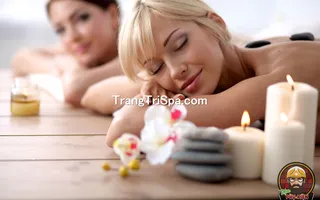 Tranh Dán Tường 3D Các Cô Gái Thư Gĩan, Relax Qua Những Bàn Tay Điêu Luyện Của Kỹ Thuật Viên 