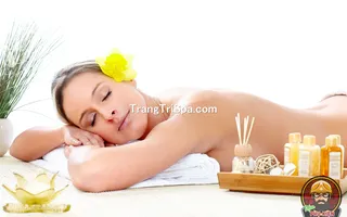 Tranh Dán Tường 3D Các Cô Gái Thư Gĩan, Relax Qua Những Bàn Tay Điêu Luyện Của Kỹ Thuật Viên 