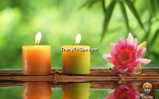 Tranh Dán Tường Spa Kết Hợp Với Nến Mang Đến Không Gian Nổi Bật Và Lung Linh