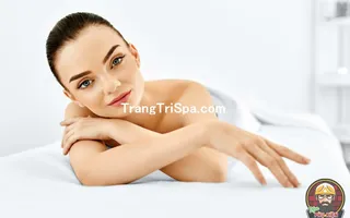 Trang Trí Tiệm Spa - Thẩm Mỹ Viện Bằng Tranh Treo Tường, Dán Tường Và Dán Kính Thịnh Hành Nhất Hiện Nay 