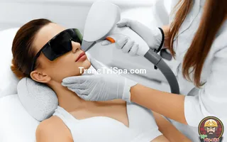 Trang Trí Tiệm Spa - Thẩm Mỹ Viện Bằng Tranh Treo Tường, Dán Tường Và Dán Kính Thịnh Hành Nhất Hiện Nay 