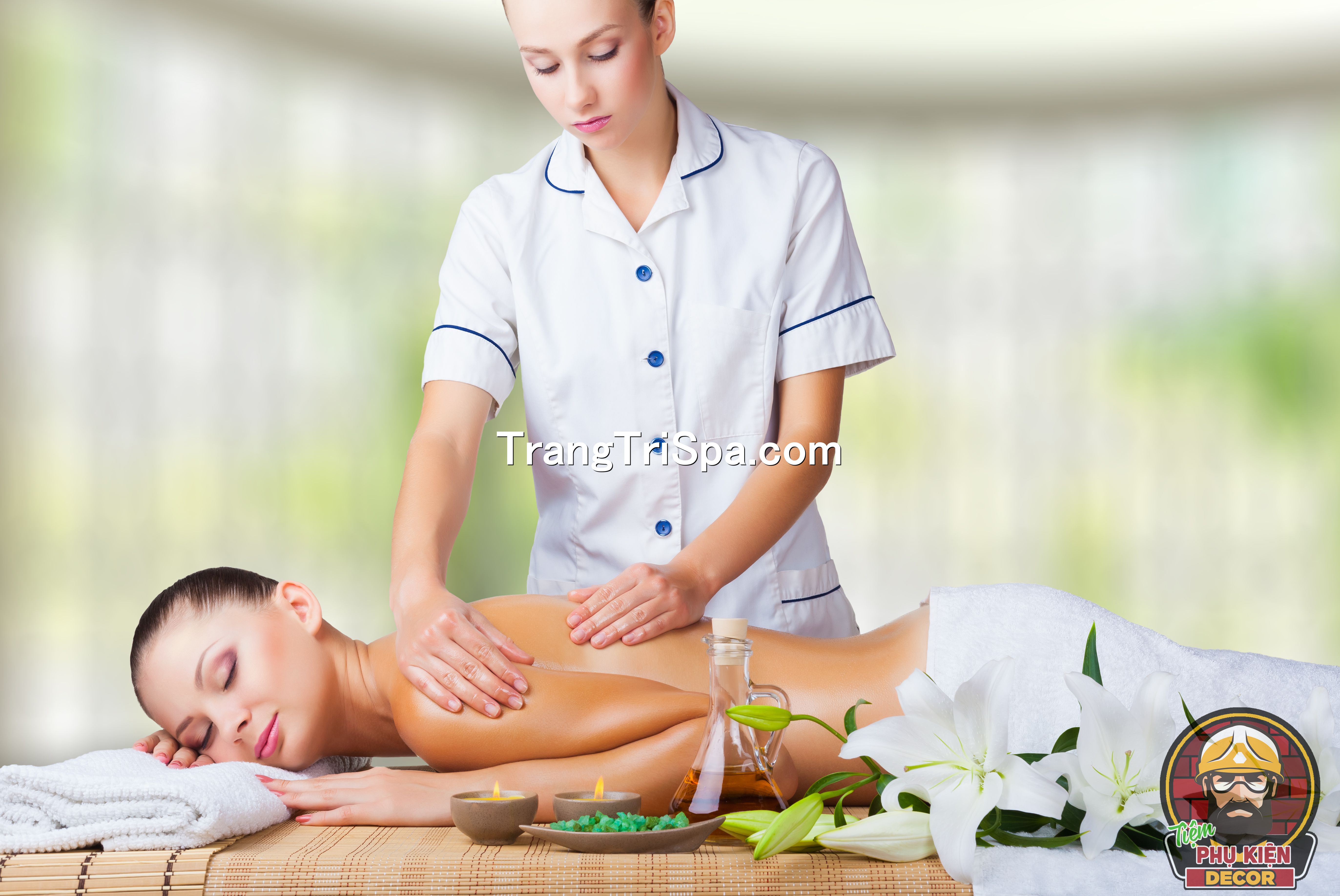 Tranh dán tường 3D massage các cô gái sinh động và bắt mắt  Tranh dán tường 3D massage các cô gái sinh động và bắt mắt