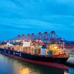 HÃNG TÀU UASC - UNITED ARAB SHIPPING COMPANY