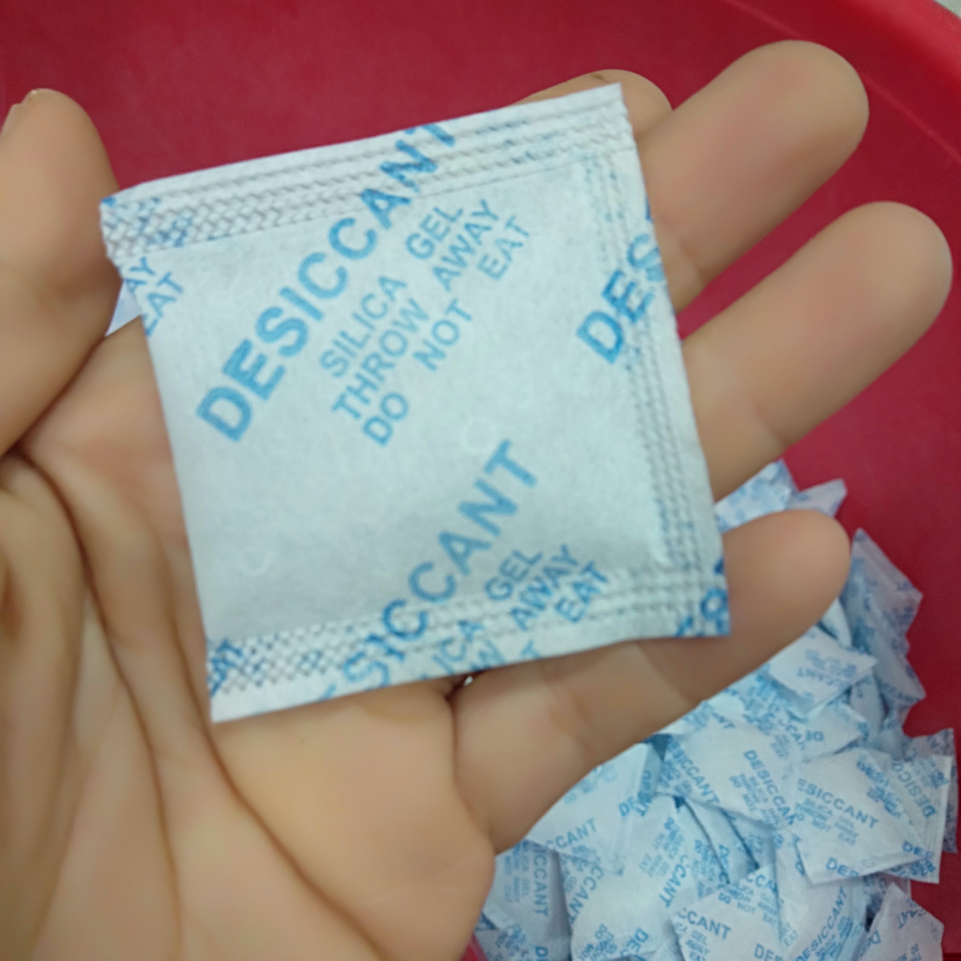 Gói hút ẩm - ngành điện tử