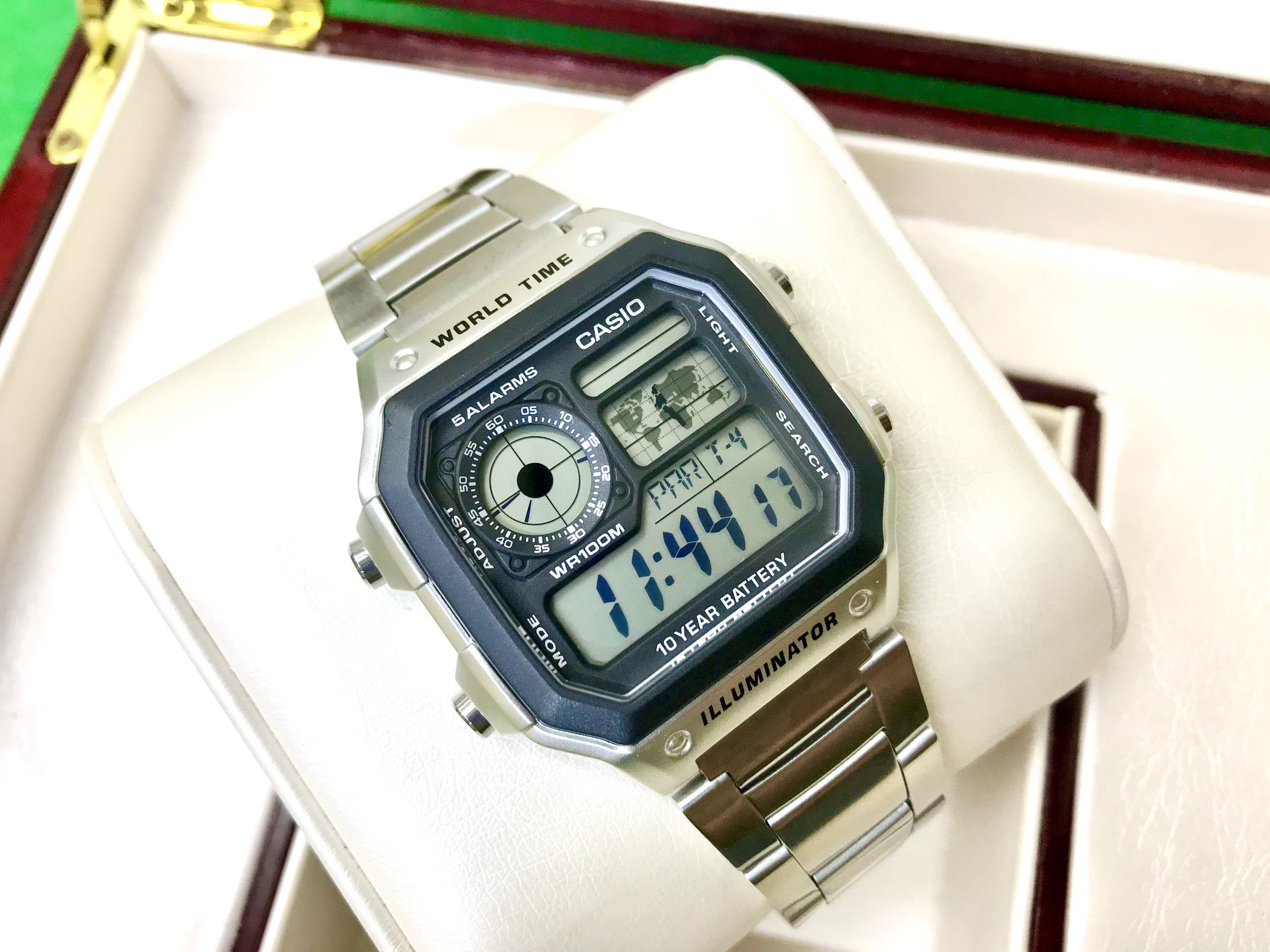 ae1200w