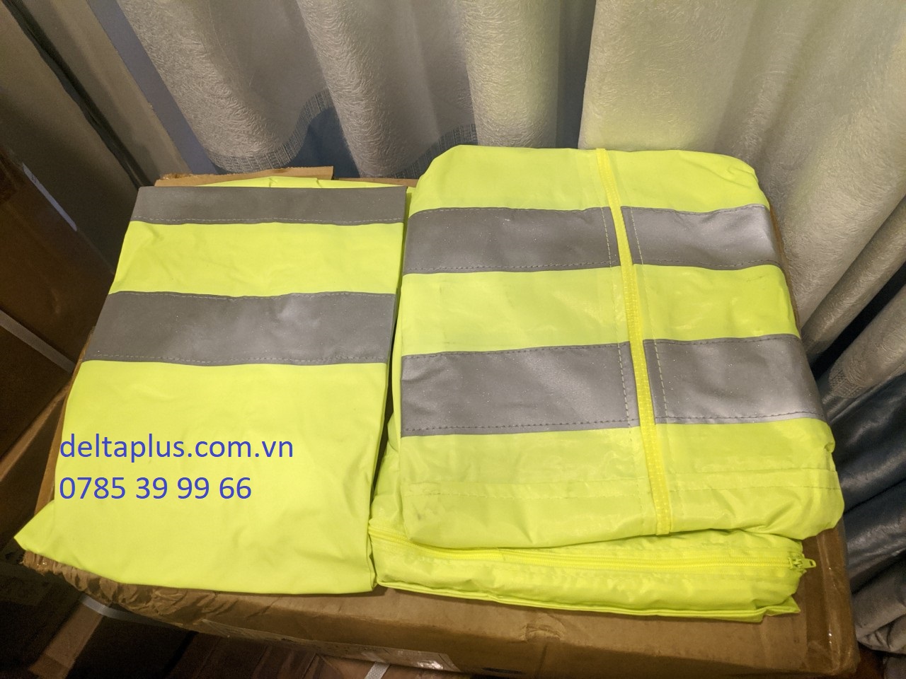 ÁO MƯA DELTAPLUS EN400 LV