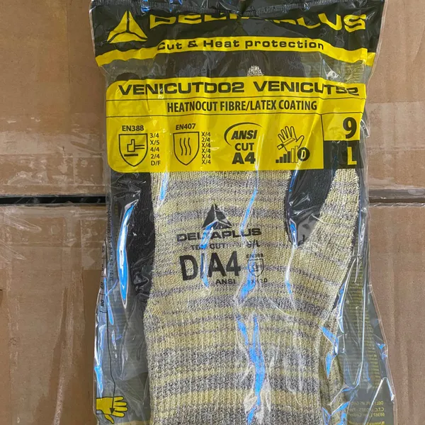 GĂNG TAY SỢI CHUYÊN DỤNG CHỐNG CẮT VÀ CHỊU NHIỆT VENICUTD02