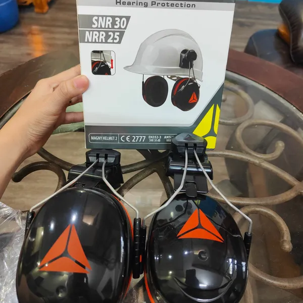 CHỤP TAI RỜI  CHỐNG ỒN GẮN NÓN BẢO HỘ DELTAPLUS MAGNY HELMET 2
